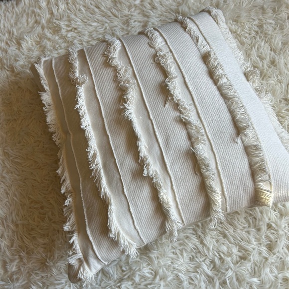 Cream‎  ivory large square eyelash fringe textured accent pillow - Picture 1 of 3